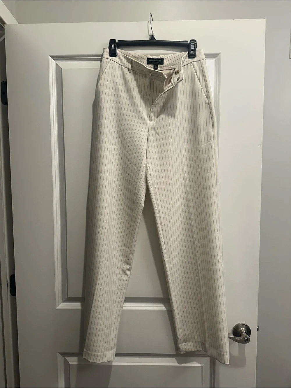 Banana Republic Cream Pinstripe Dress Pants